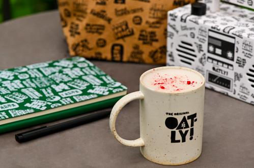 可持续发展领导品牌OATLY噢麦力与星巴克开启“GOODGOOD星善食TM主义”