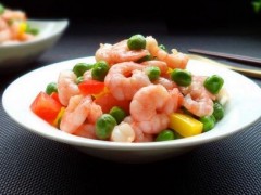 另类饮食豆苗虾仁的做法