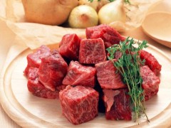 如何辨别注水牛肉？注水牛肉的鉴别方法