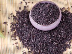 紫米粥怎么做？紫米的功效-紫米粥的做法