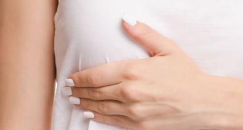 胸下垂穿什么内衣 女人如何保养胸部 胸下垂的危害