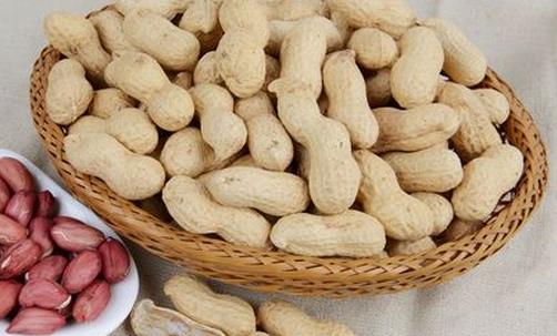 女性吃零食能缓解紧张情绪 8种零食帮到你