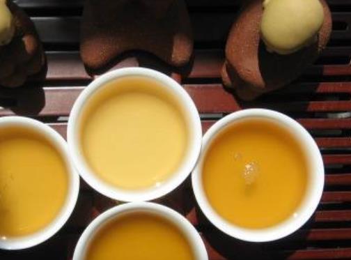 男人都是比较喜欢喝茶的 男人喝茶要注意的6大禁忌