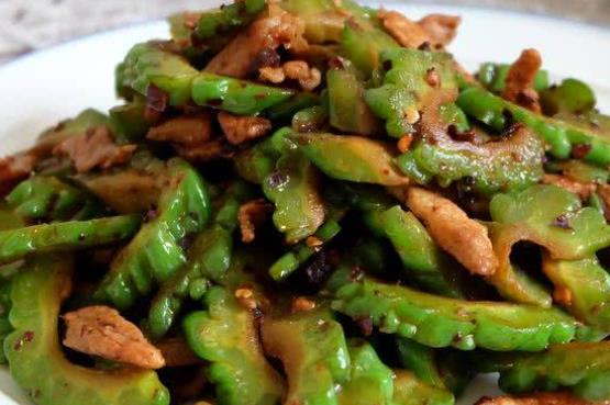 夏天养生要注意清热解毒 夏季女性清热去火的三道食谱
