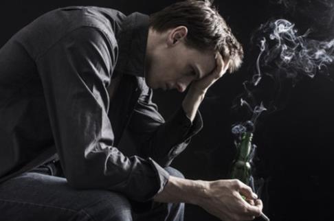 吸烟的危害需要多久才能去除 男性对于戒烟的认识误区