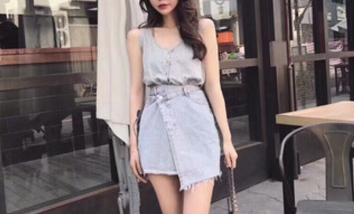 不规则的裙子怎么搭配？搭配好不规则的裙子穿出个性飘逸感！