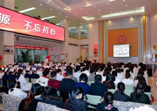 【新闻】饮水思源 五洲妇儿医院邀请密云董各庄村第一书记上党课