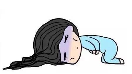 来姨妈肚子超痛想吐头晕怎么办？月经吐完就舒服一点怎么回事