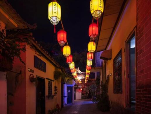 去年的灯笼今年春节还能挂不？过年挂灯笼什么时候挂最好