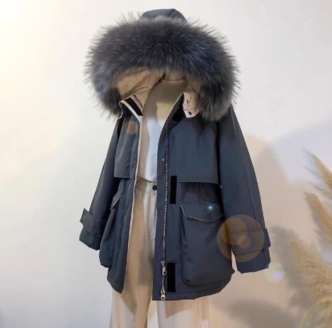 派克服往身上粘毛怎么办？派克服的保养方法
