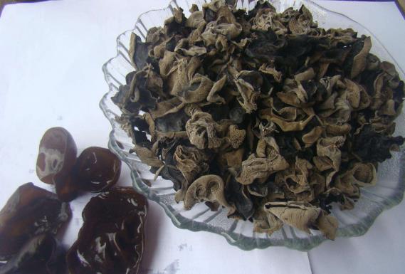 干木耳一般要泡多久？如何泡发黑木耳
