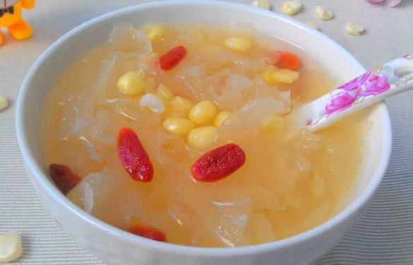 银耳怎么选购较好？银耳泡发多长时间？银耳泡发的简单方法