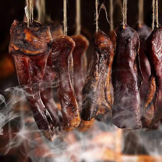 腊肉是发物吗？腊肉是酸性还是碱性？腊肉发霉了能吃吗