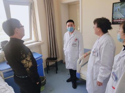 海文琪教授 特色疗法显奇效血小板减少并非无药可医