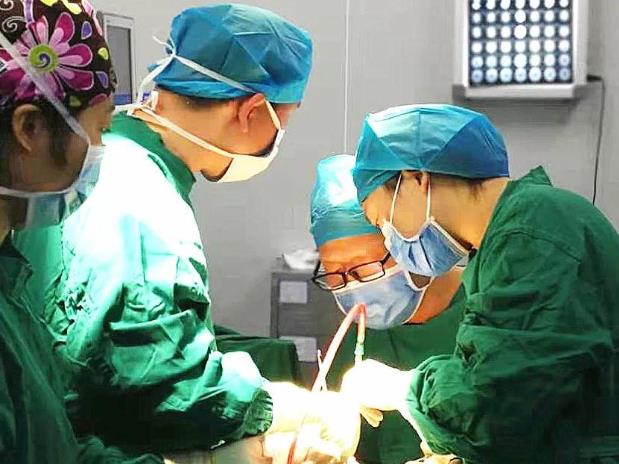 甲状腺癌到底和遗传有没有关系？听听成都民生耳鼻喉专家怎么说