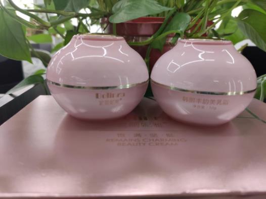 波丽妮雅适合什么人用 波丽妮雅能解决哪些胸部问题