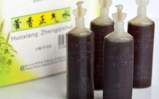 服用藿香正气水后需要注意什么？藿香正气水有哪些作用？