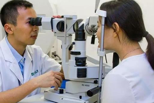 眼睑脓肿有哪些症状？眼睑脓肿做哪些检查？