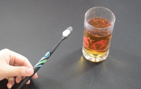 牙结石可以靠牙膏刷掉吗？去除牙结石的小偏方