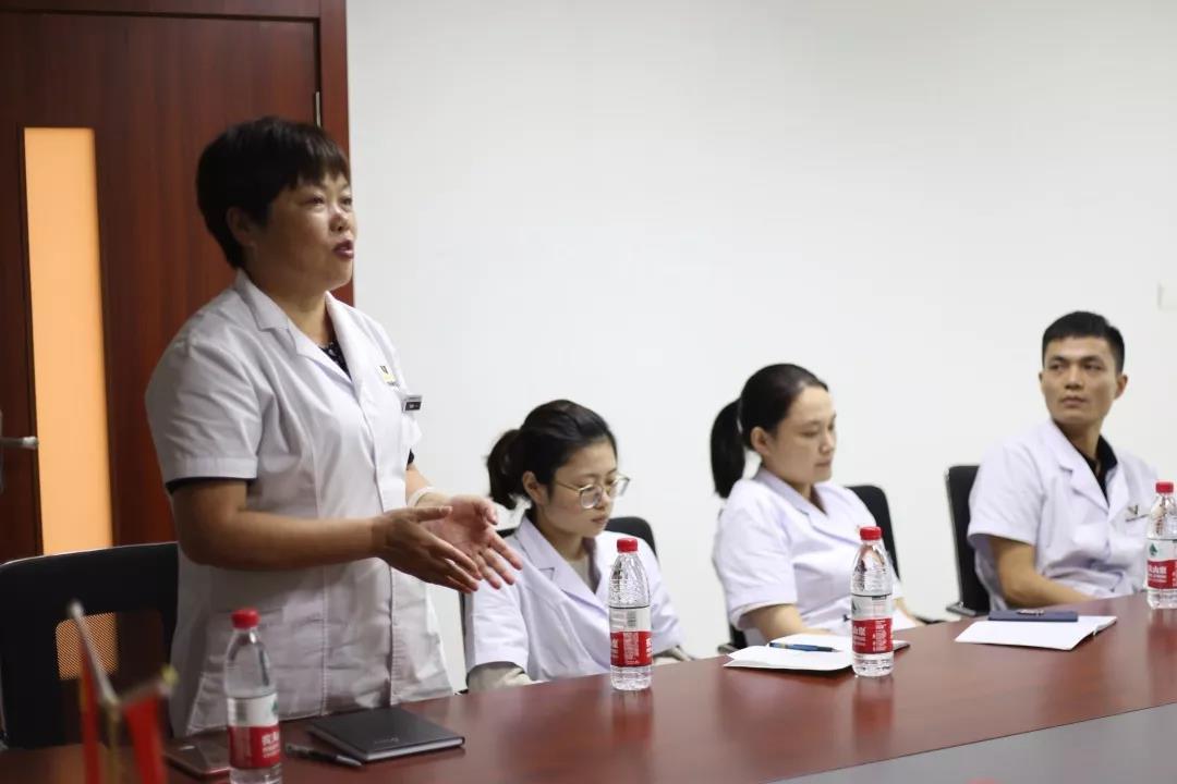 合肥华研白癜风医院可靠吗 学术分享会：南京皮研所专家受邀共研白癜风课题