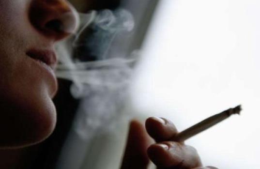 抽烟对皮肤有什么影响？抽烟对身体有哪些危害