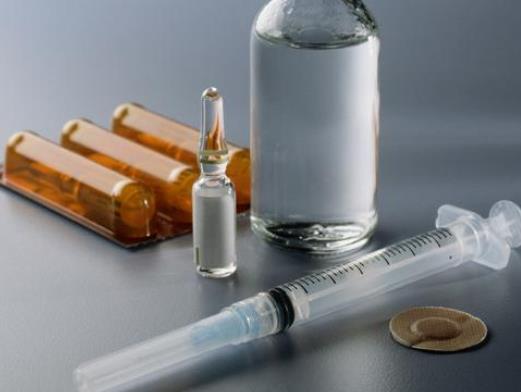 打新冠疫苗第二天可以体检吗？打完新冠疫苗胳膊疼正常吗？