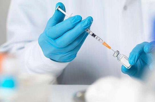 来月经能打新冠疫苗吗？新冠疫苗第二针推迟了一个月有影响吗？