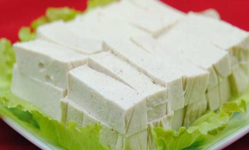 豆腐不要和什么一起吃？哪些人不宜吃豆腐？