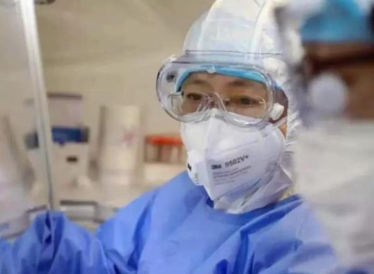 张文宏打的是哪种新冠疫苗？什么人不能打复必泰疫苗？