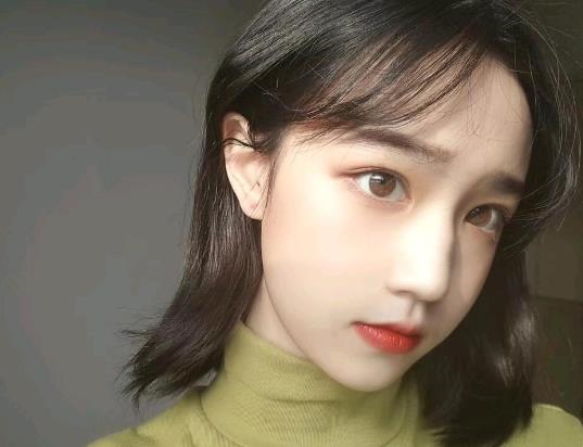 美瞳的度数怎么选择？为什么戴隐形眼镜感觉眼睛好干？