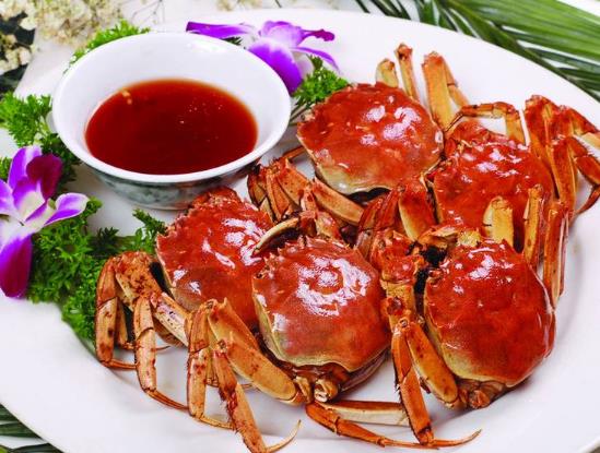 蟹黄发黑能不能吃？螃蟹煮熟后冷冻能保存多久？