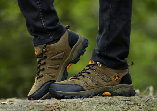 登山鞋可以在生活中穿吗？可以穿登山鞋打篮球吗？