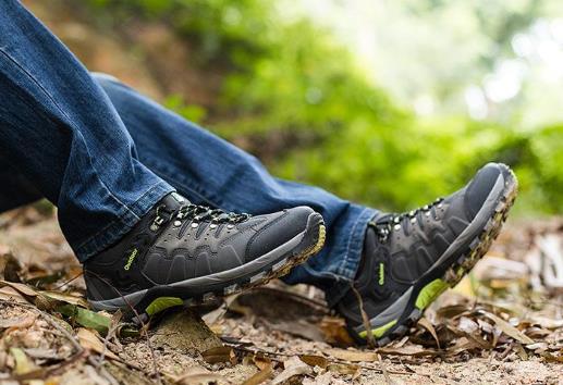 登山鞋可以在生活中穿吗？可以穿登山鞋打篮球吗？