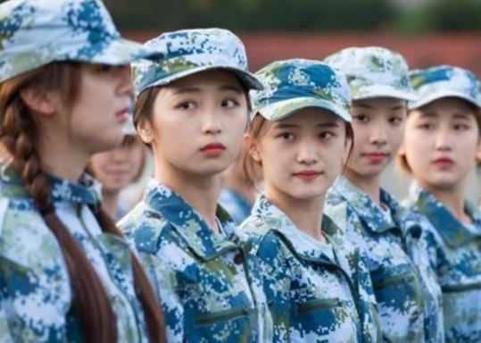 什么兵可以当军训教官？得了什么病大学才可以免军训？