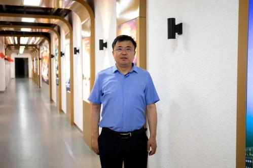 西安国际医学中心整形医院卢涛主任：中西融合医术快速治疗皮肤过敏
