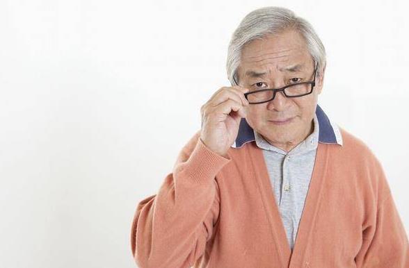 老人吃什么可以提高记忆力？老人如何提高记忆力