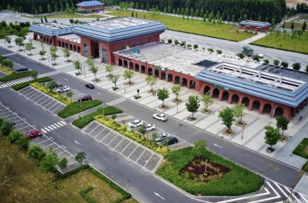高速公路服务区有哪几部分组成？高速公路服务区的等级