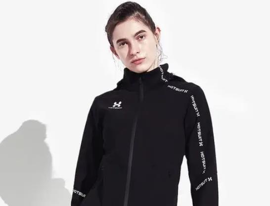 暴汗服里面要穿裤子吗？暴汗服减脂效果怎么样？