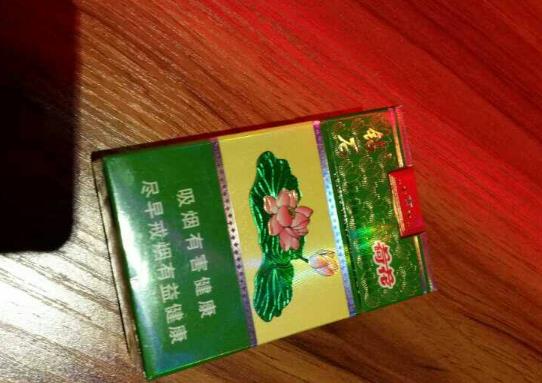 钻石荷花烟好不好抽？钻石荷花烟送人烟体面吗？
