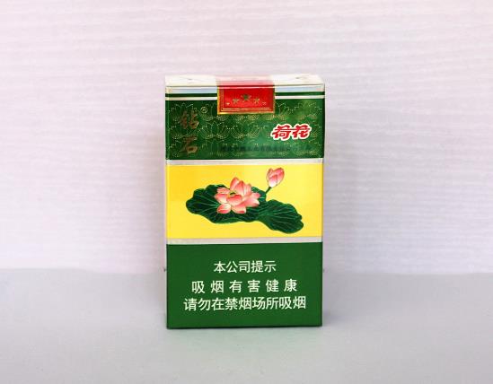 钻石荷花烟嘴中的绿线是啥？钻石荷花烟多少钱一包？