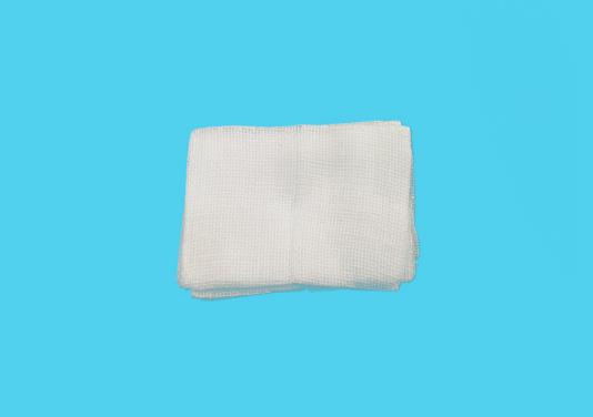 缝线的伤口要不要一直用纱布？缝针3天后可以拆纱布吗？