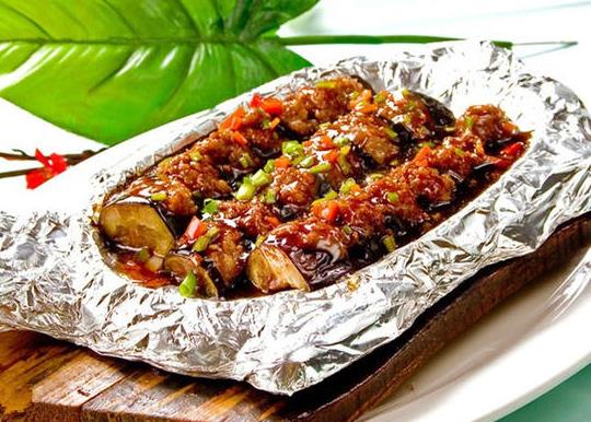 烤箱锡纸用多少微米的合适？10微米的烤箱锡纸可以用吗？