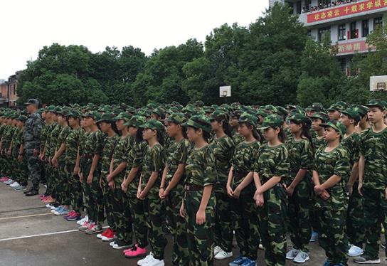 高一军训一般要几天？高一新生报到后就要军训吗？