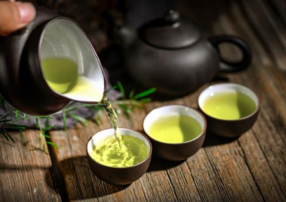 每次喝绿茶放多少好一点？绿茶有没有降火的效果
