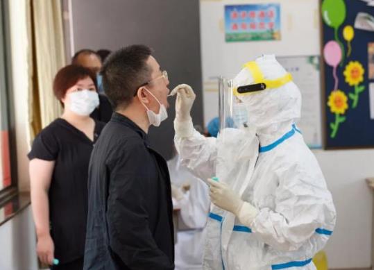 能让别人帮忙拿核酸检测结果吗？核酸检测可以加急出结果吗