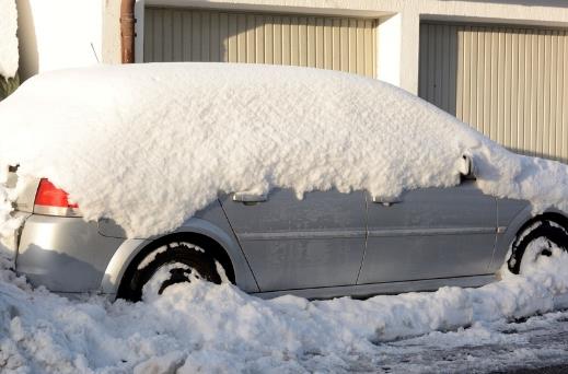 雪后为什么要及时清理车辆？下雪后洗车的误区