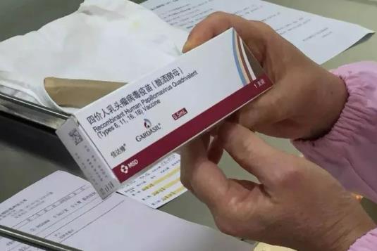 四价疫苗为什么老约不上？为啥说hpv二价比四价效果好？