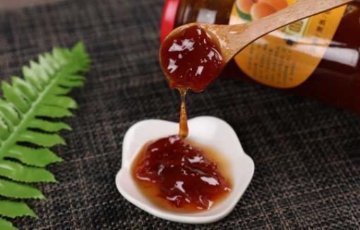 枇杷膏的功效和作用有哪些？什么情况下选择枇杷膏？
