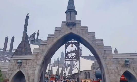 孕妇可以去北京环球影城吗？5岁以下的小朋友适合去北京环球影城玩吗