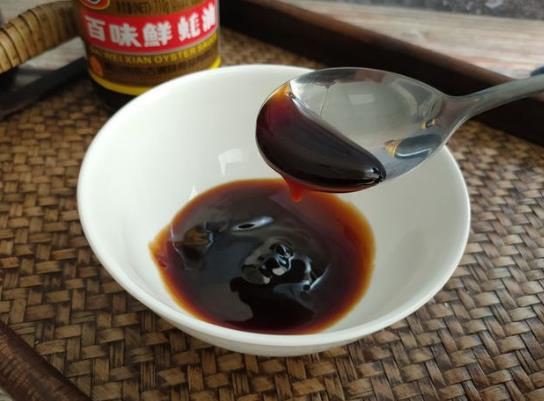 蚝油吃多了会引起尿酸高吗？蚝油钠成分高好不好？